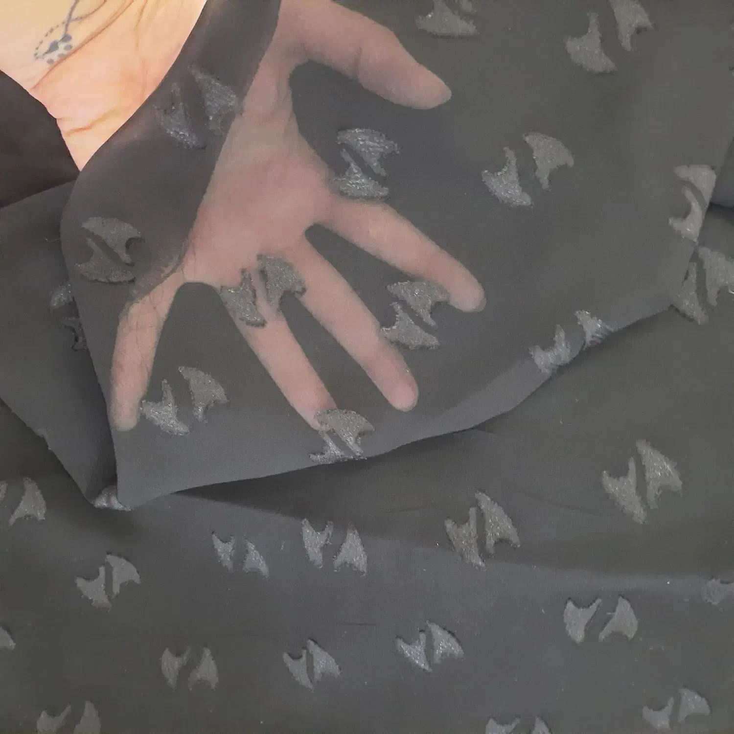 تعدادی پارچه لباسی و چادری|لباس|پردیس, فاز ۲|دیوار