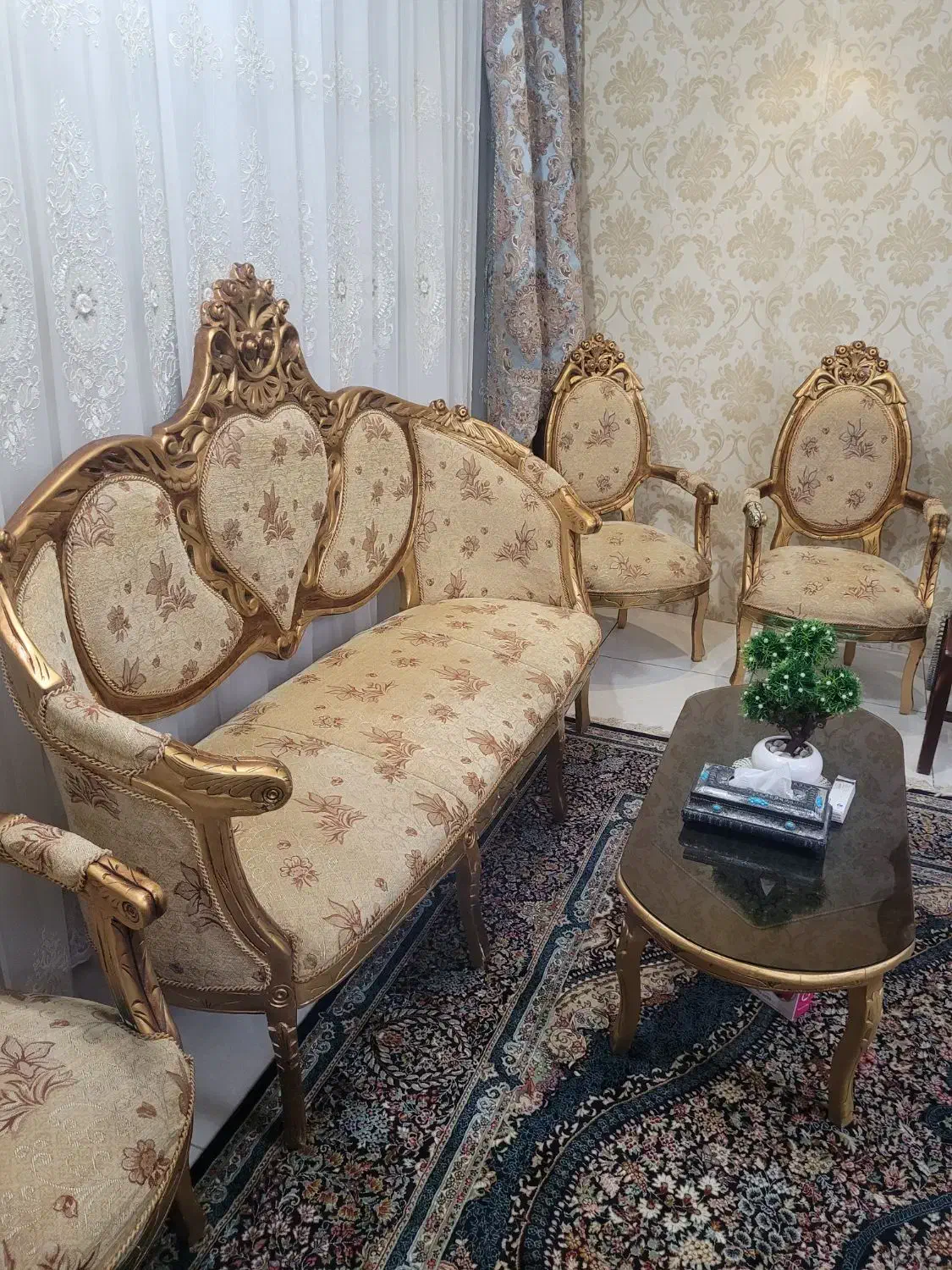 مبل سلطنتی ۹ نفره|مبلمان خانگی و میز عسلی|مشهد, یاس|دیوار