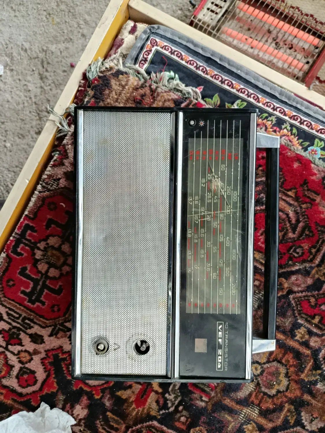 رادیو قدیمی کلکسیونی|کلکسیون اشیاء عتیقه|خسروشاه, |دیوار