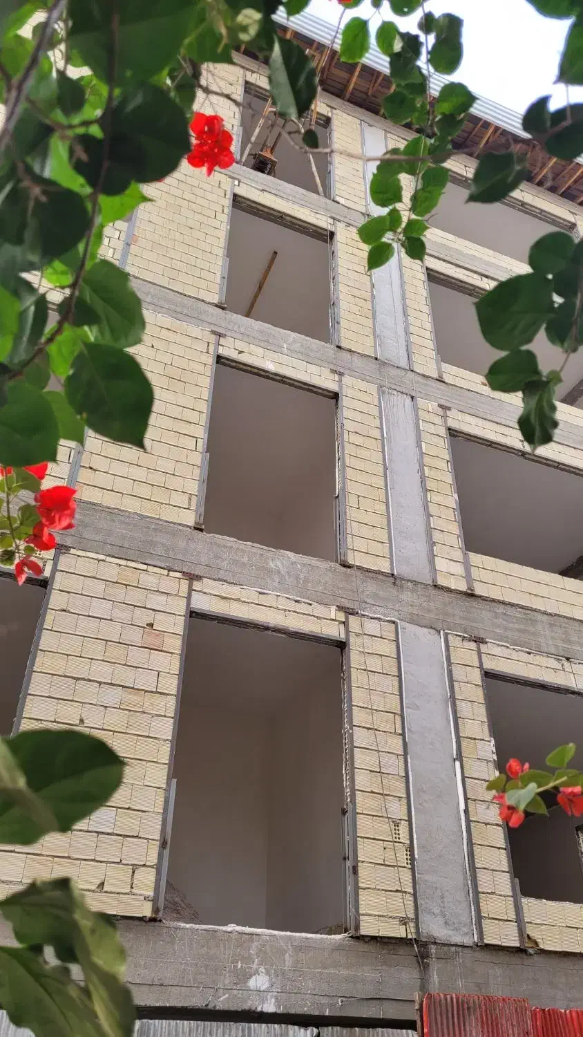 فروش اقساطی ۳ خواب تک واحدی لاکانی|فروش آپارتمان|رشت, لاکانی|دیوار