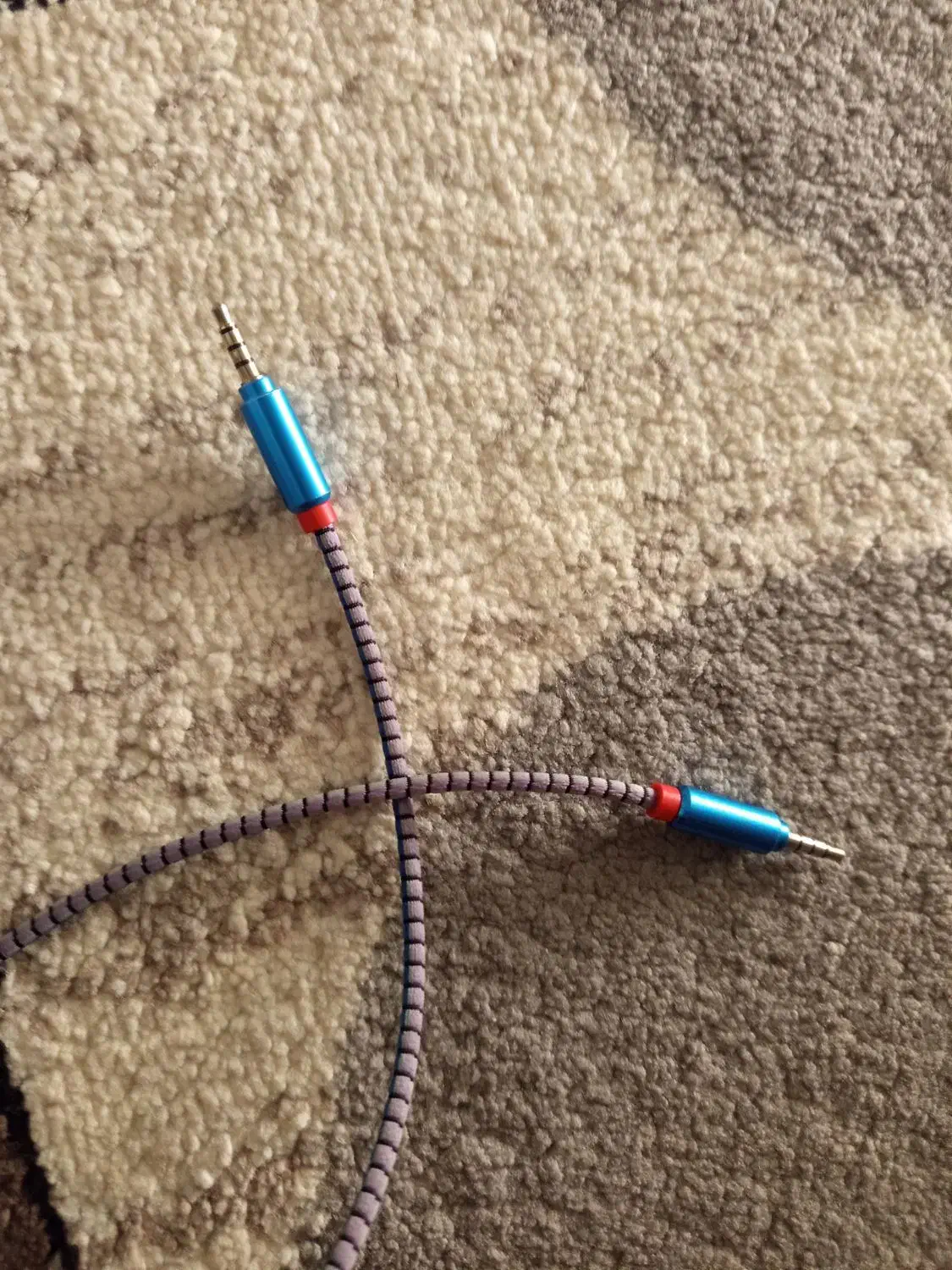 سیم رابط دو طرفه|پخش‌کننده همراه|کلاله, |دیوار