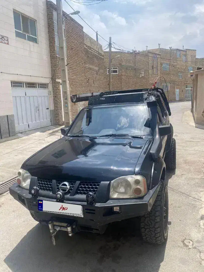 رونیز مدل۸۲|خودرو سواری و وانت|خمینی‌شهر, |دیوار