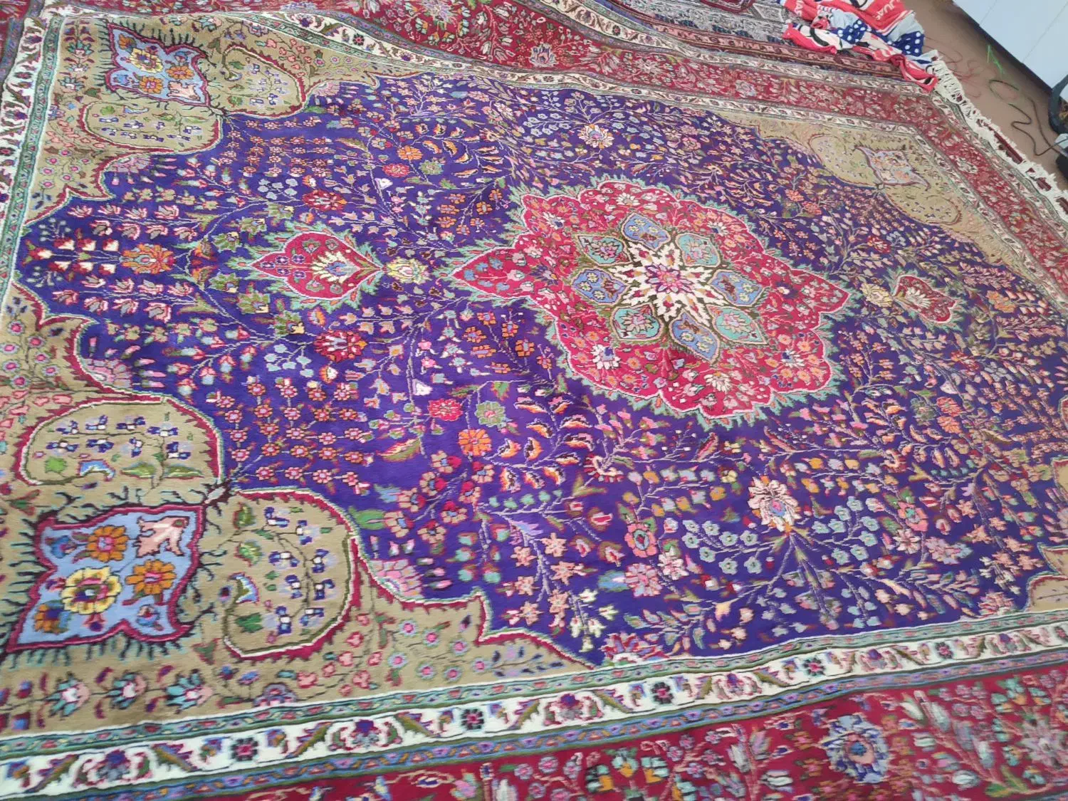 فرش دستباف|فرش|جلفا, |دیوار