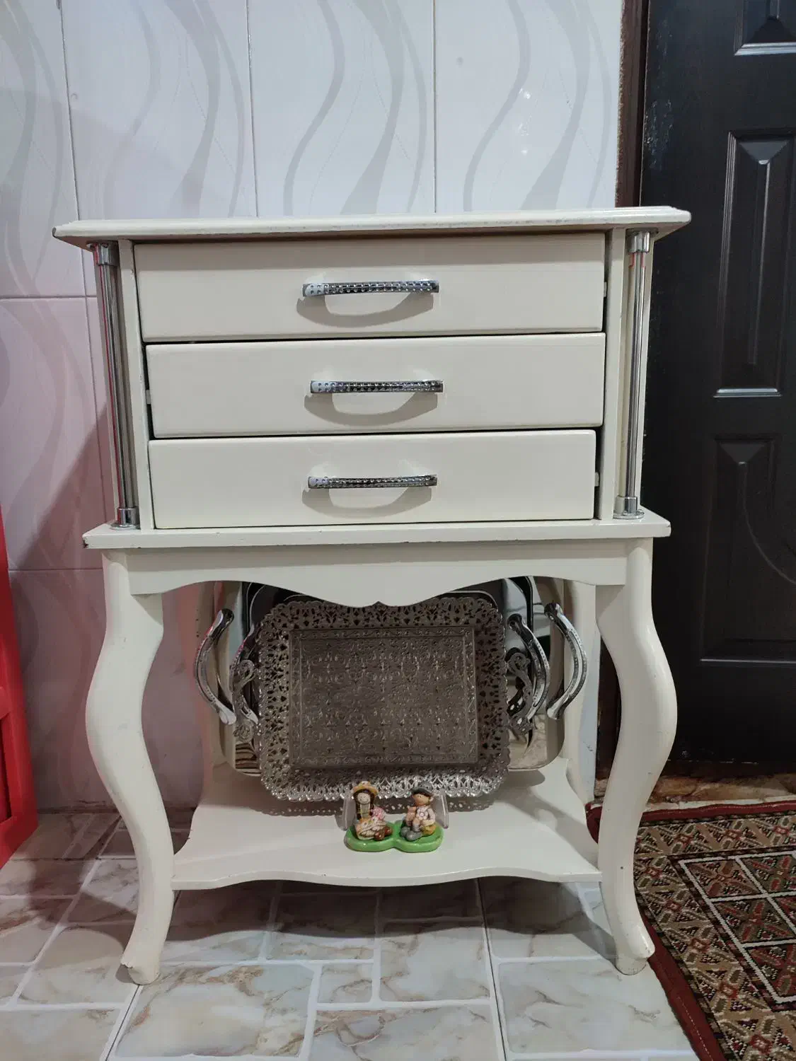 میزقاشق آباژور|چراغ خواب و آباژور|مشهد, انقلاب|دیوار