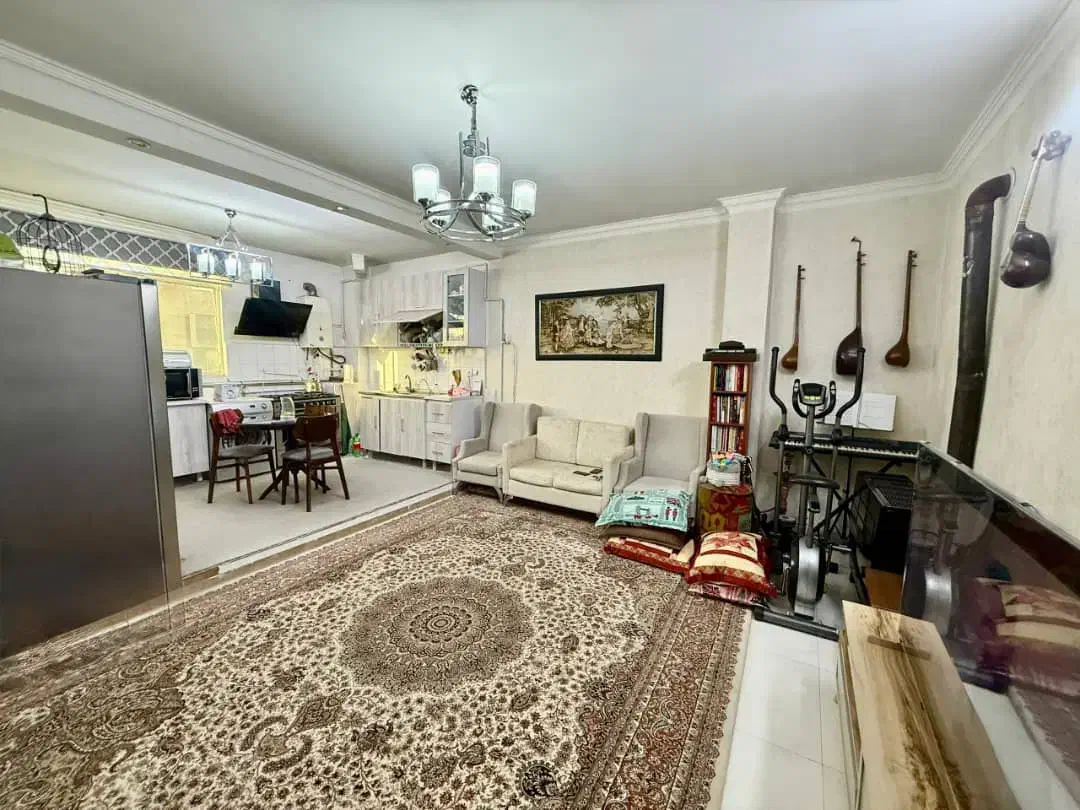 51متر/جنوبی/روبه نما/غرق در نور/قائمیه|فروش آپارتمان|اسلامشهر, شهرک قائمیه|دیوار