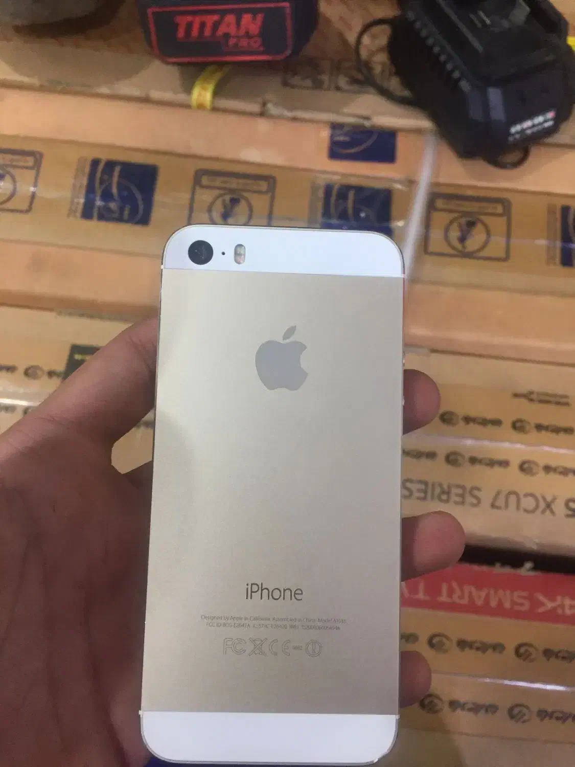 ایفون5s|موبایل|نسیم‌شهر, |دیوار