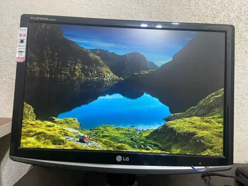 مانیتور ال سی دی ۱۹اینچ واید ال جی|رایانه رومیزی|کبودرآهنگ, |دیوار