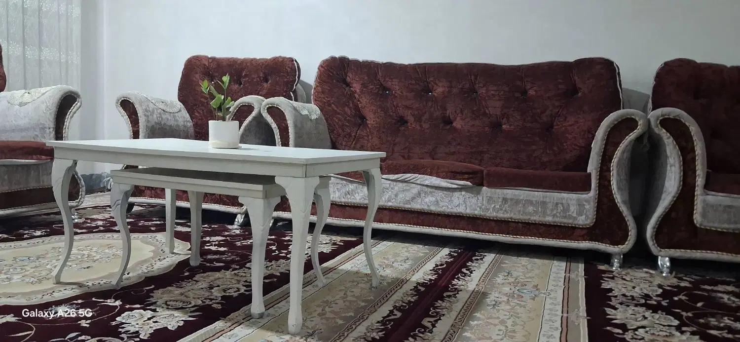 گل میز|مبلمان خانگی و میز عسلی|لامرد, |دیوار