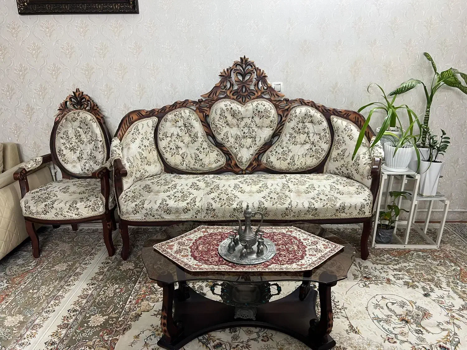 فروش فوری مبلمان راحتی و استیل|مبلمان خانگی و میز عسلی|شیراز, ارم|دیوار