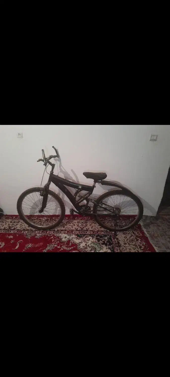 یک دوچرخه سایز ۲۶|دوچرخه، اسکیت، اسکوتر|خمینی‌شهر, |دیوار