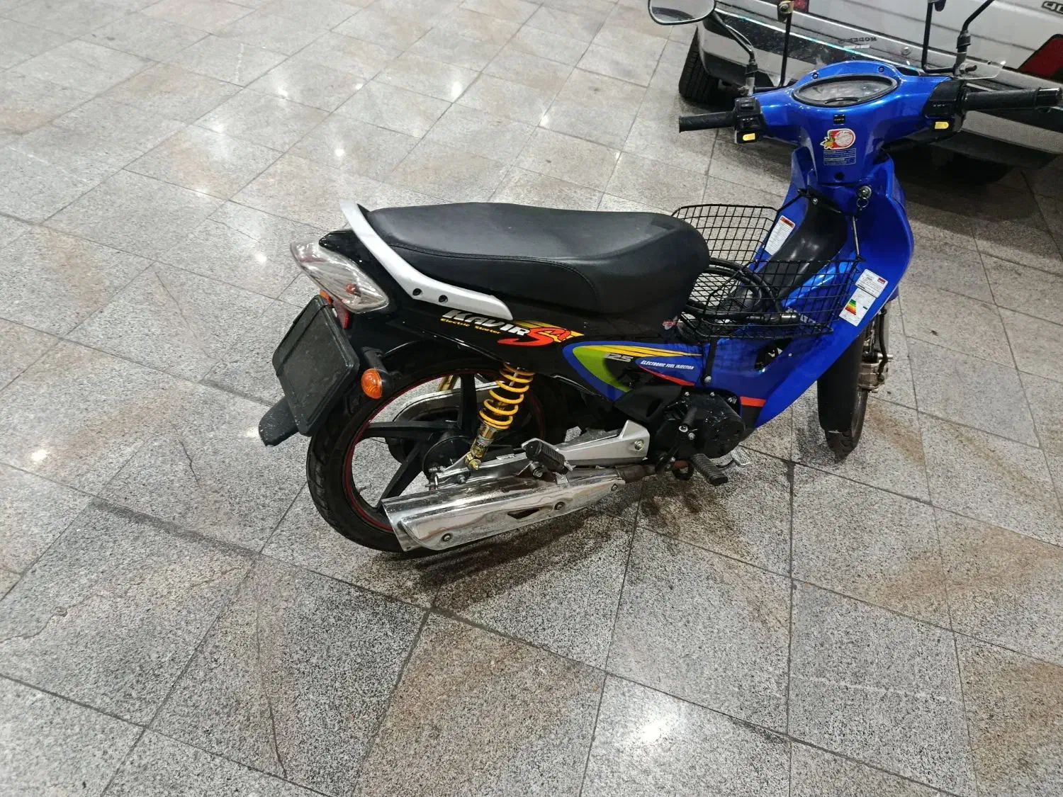 موتور کویر طرح ویو ۱۲۵ در حد|موتورسیکلت|تهران, نبی اکرم|دیوار