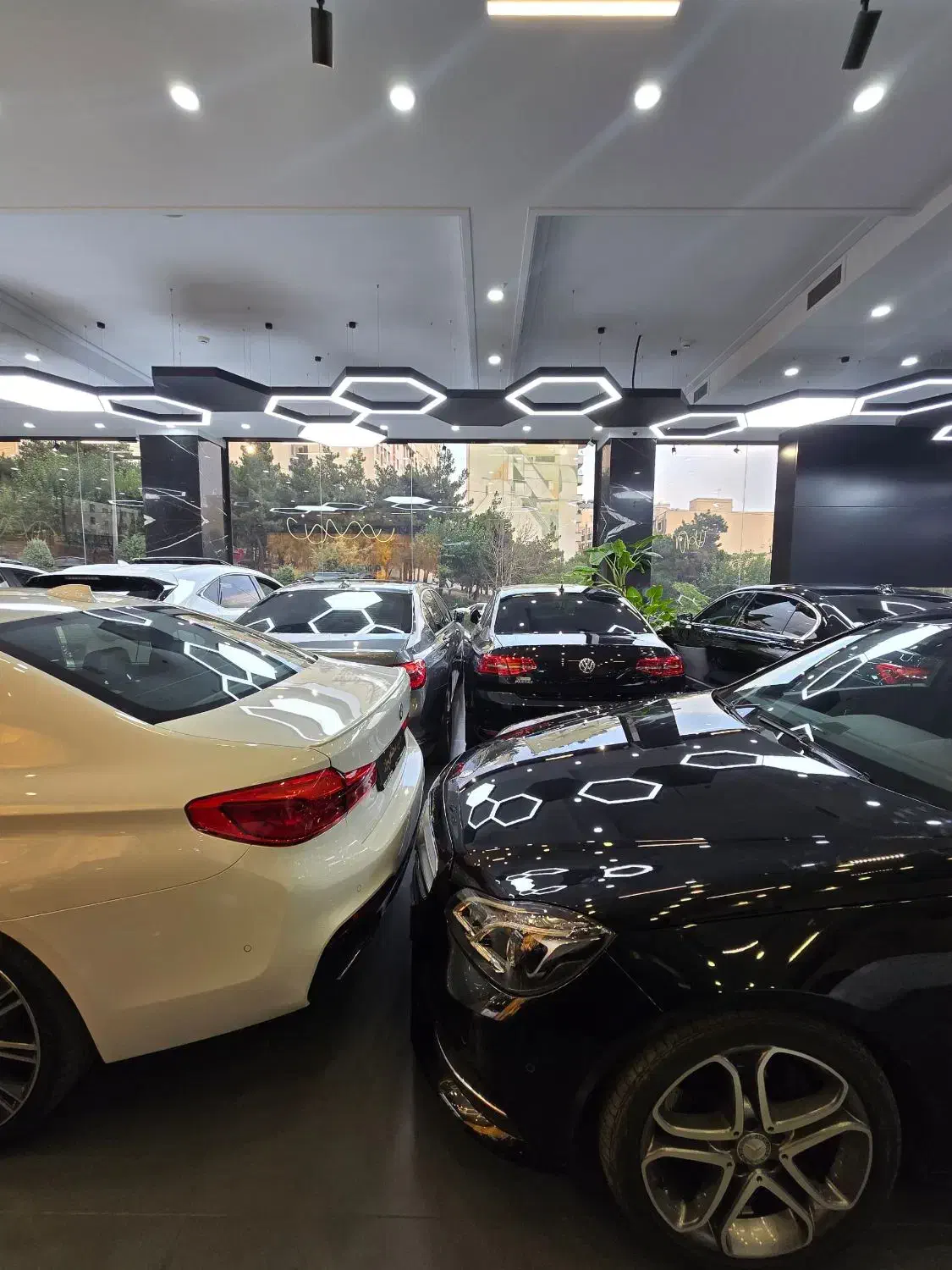 اجاره روزانه واحد های مبله + خودرو  خدمات VIP|اجارهٔ کوتاهمدت آپارتمان و سوئیت|تهران, سعادتآباد|دیوار