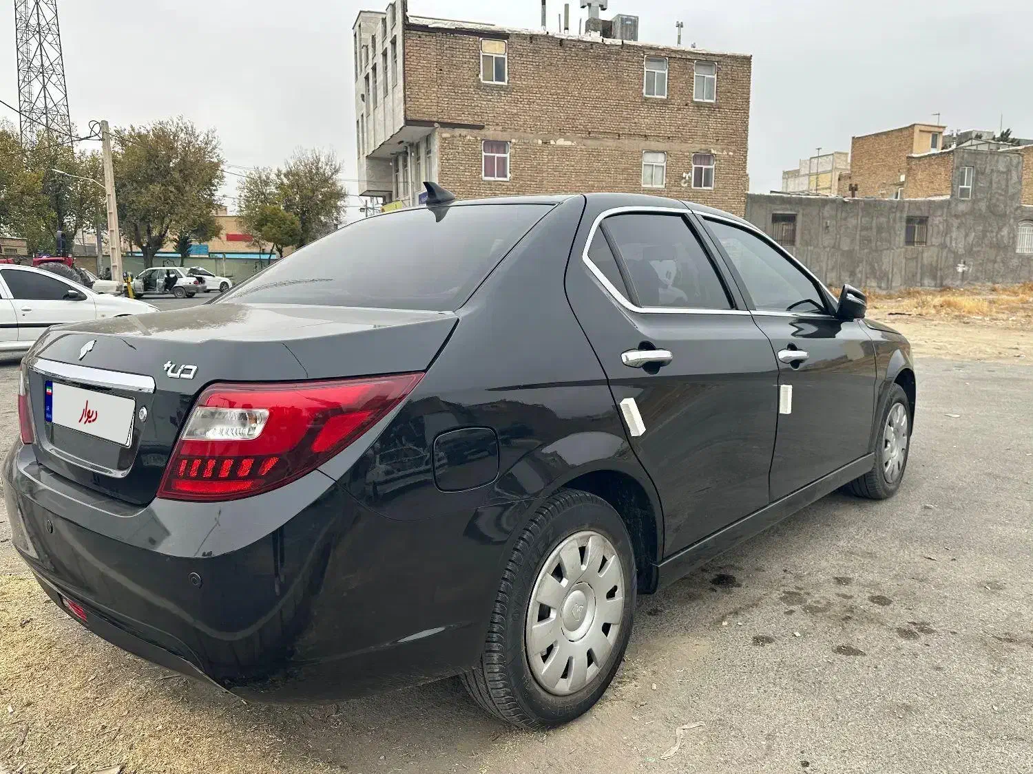 دنا پلاس مشکی|خودرو سواری و وانت|اراک, |دیوار