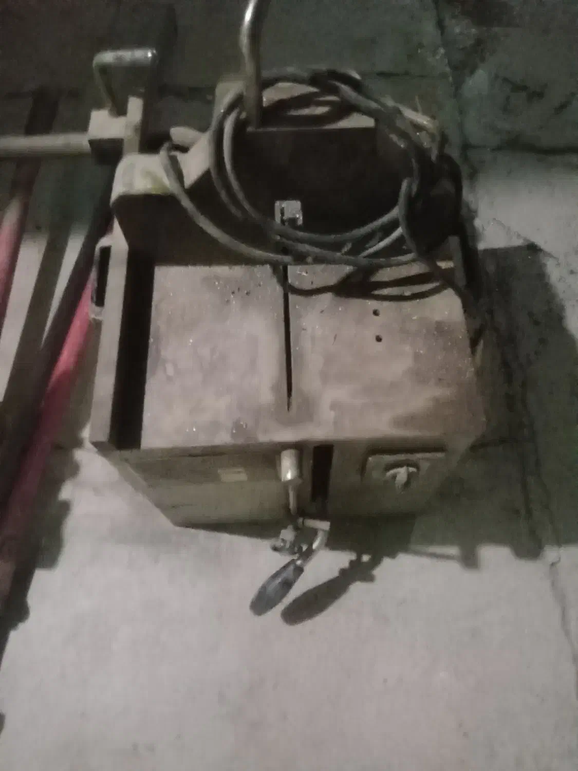 ابزارآلات صنعتی|ماشینآلات صنعتی|گتوند, |دیوار