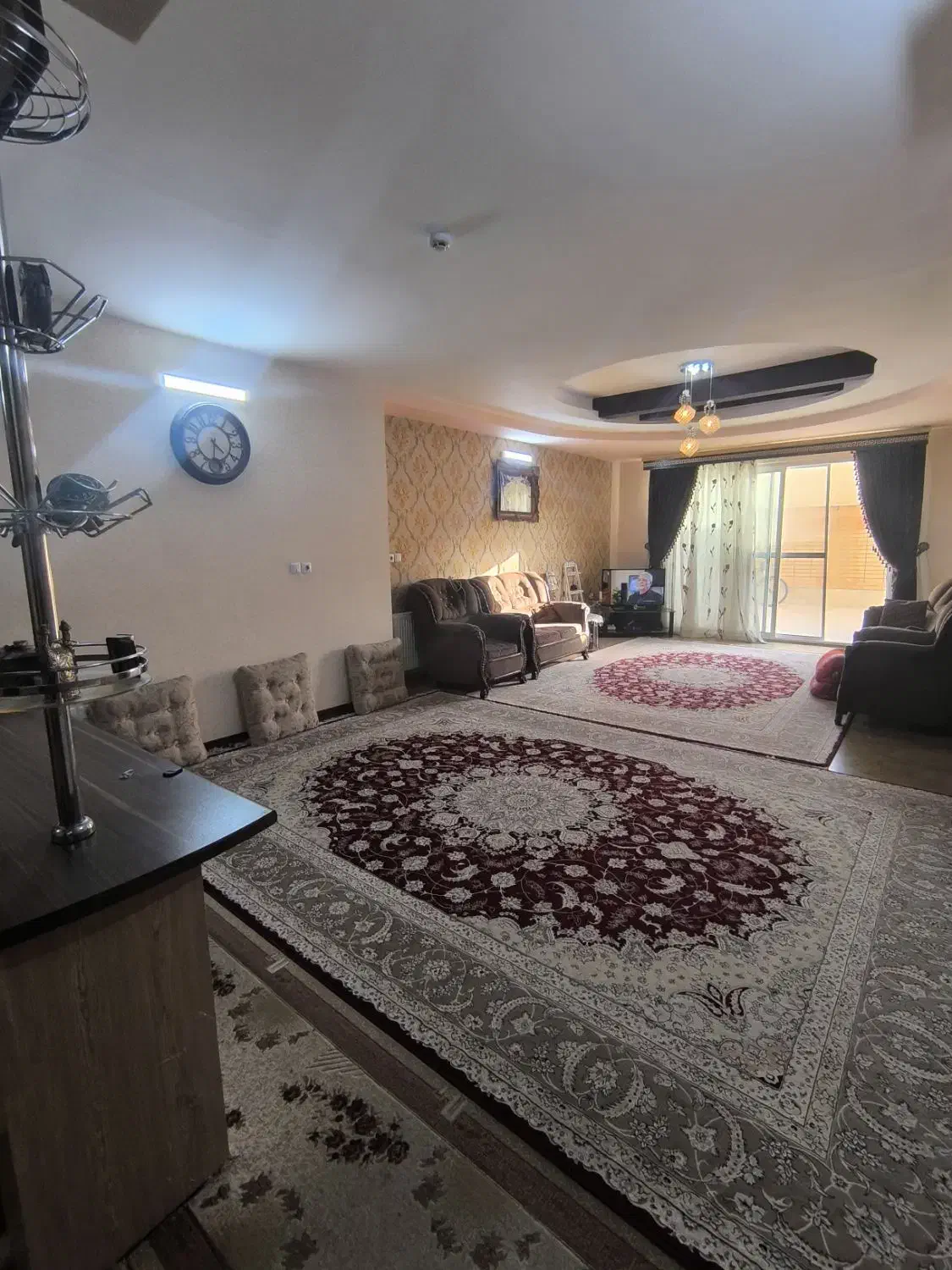 آپارتمان شیک، حیاط اختصاصی،صاحب الزمان|فروش آپارتمان|شهرضا, |دیوار