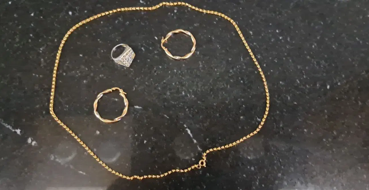 فروش فوری طلا ۱۵۰ بالای تابلو|جواهرات|شیراز, فاضل|دیوار