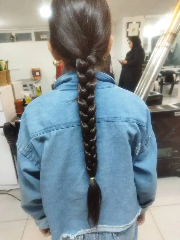 با بهترین قیمت موهای رنگی وخام شمارا میخرم|خدمات آرایشگری و زیبایی|نیاسر, |دیوار