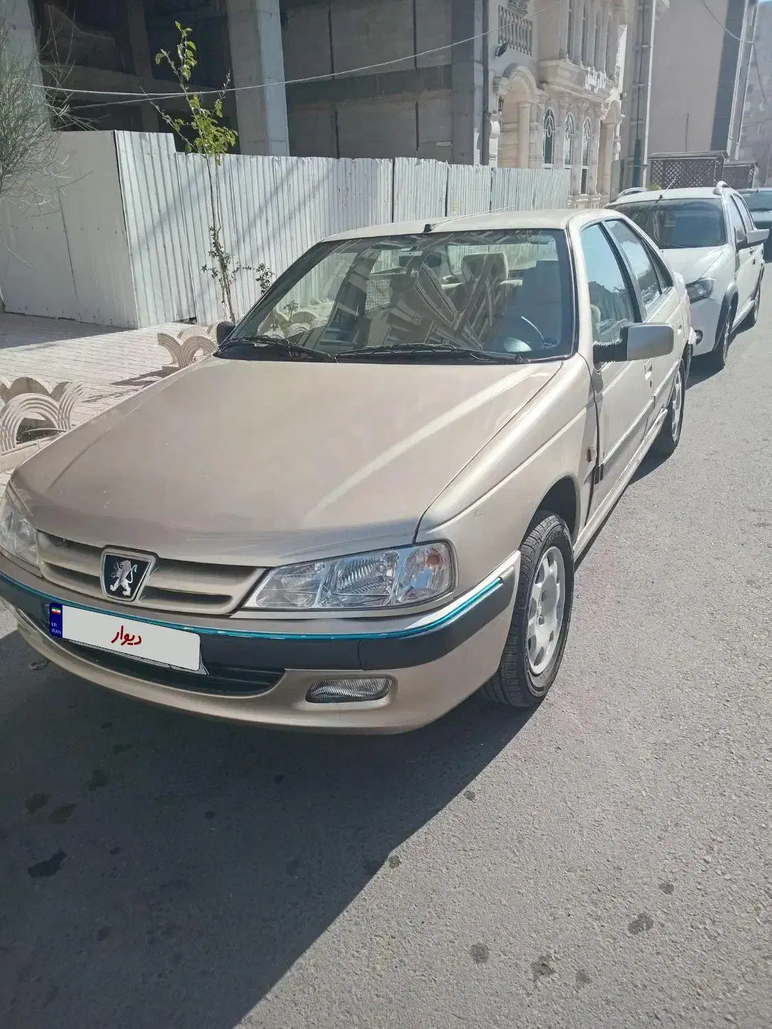 پرشیا ۸۲ فرانسوی|خودرو سواری و وانت|قم, باغ کرباسی|دیوار