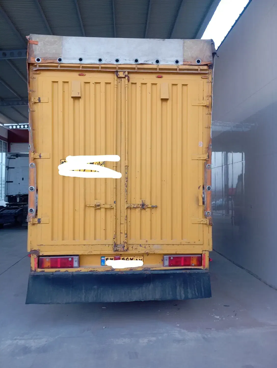 فوتون مسقف|خودرو سنگین|قائن, |دیوار