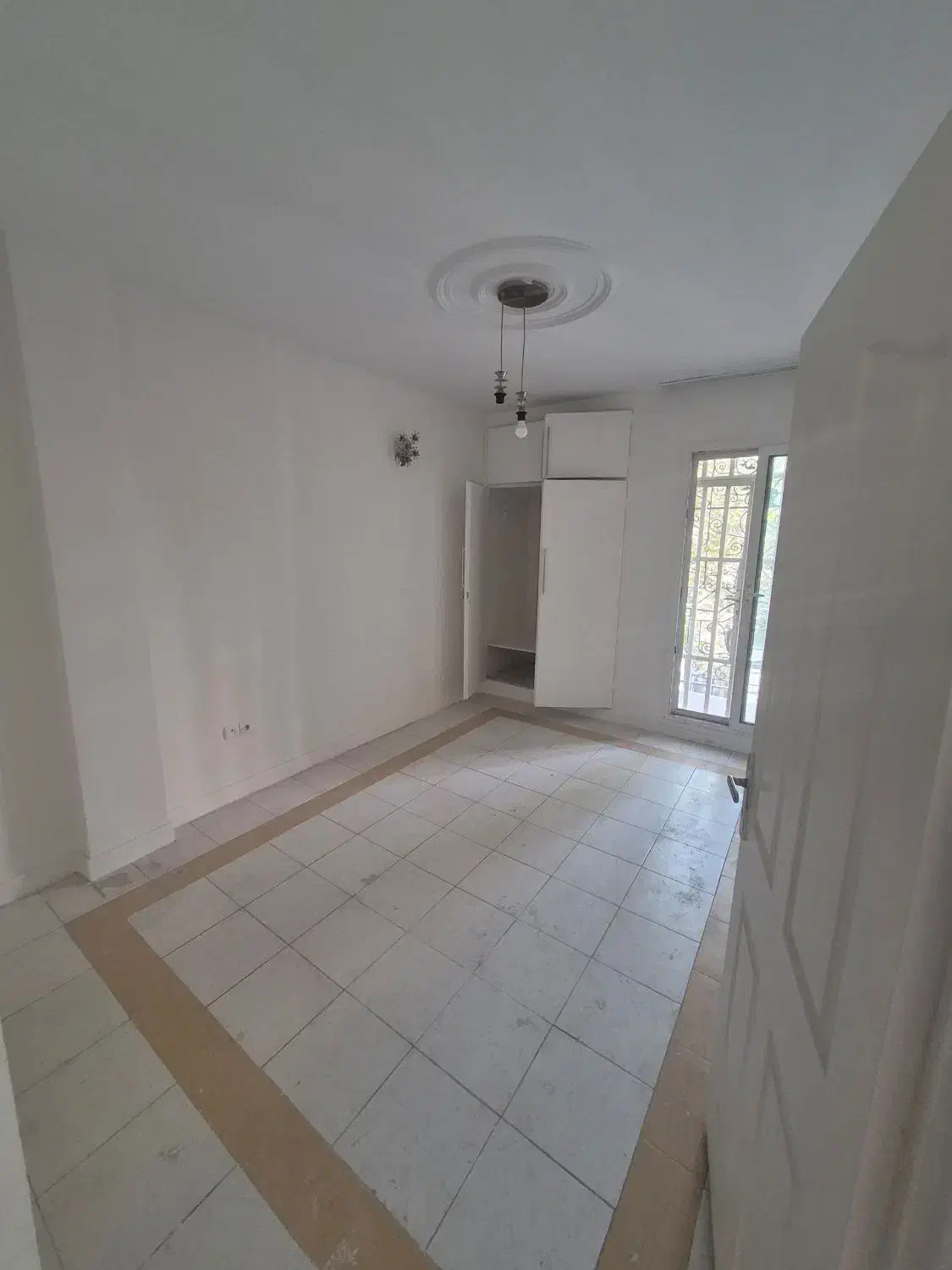 واحد اجاره ای ۱۴۵ متر ۳خواب /طبقه دوم شهید عراقی