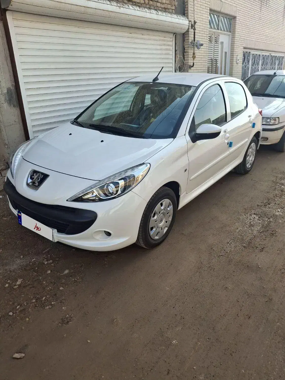 پژو ۲۰۷ سقف فلز|خودرو سواری و وانت|بافق, |دیوار