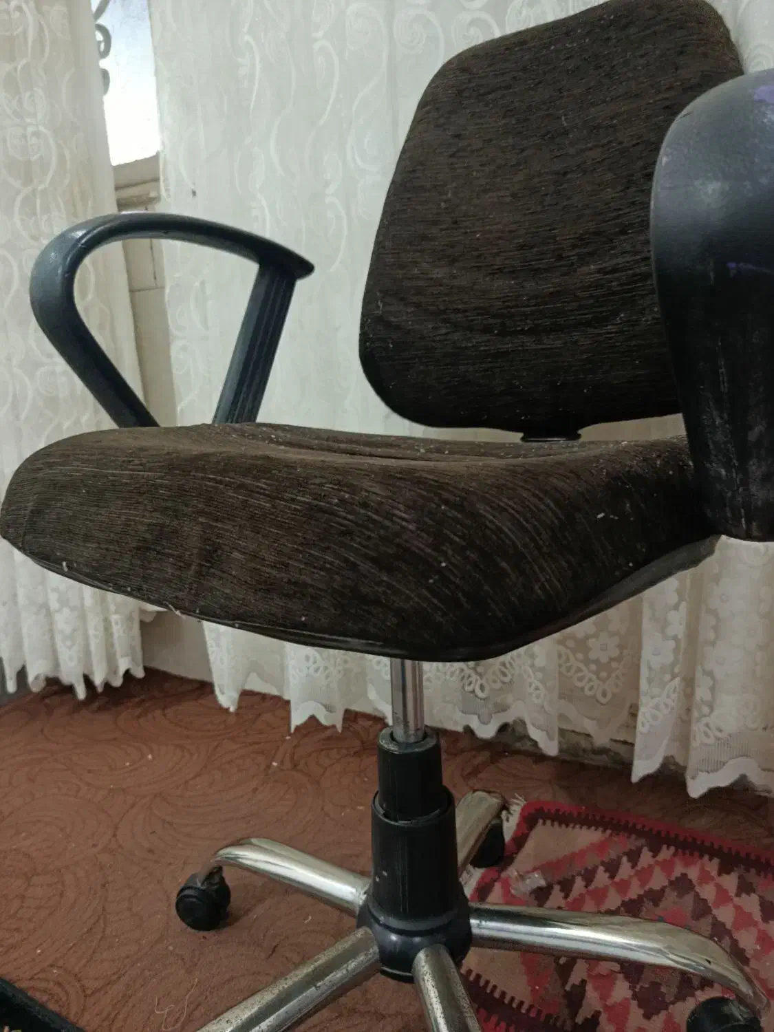 صندلی چرخشی|صندلی و نیمکت|قم, ولیعصر|دیوار