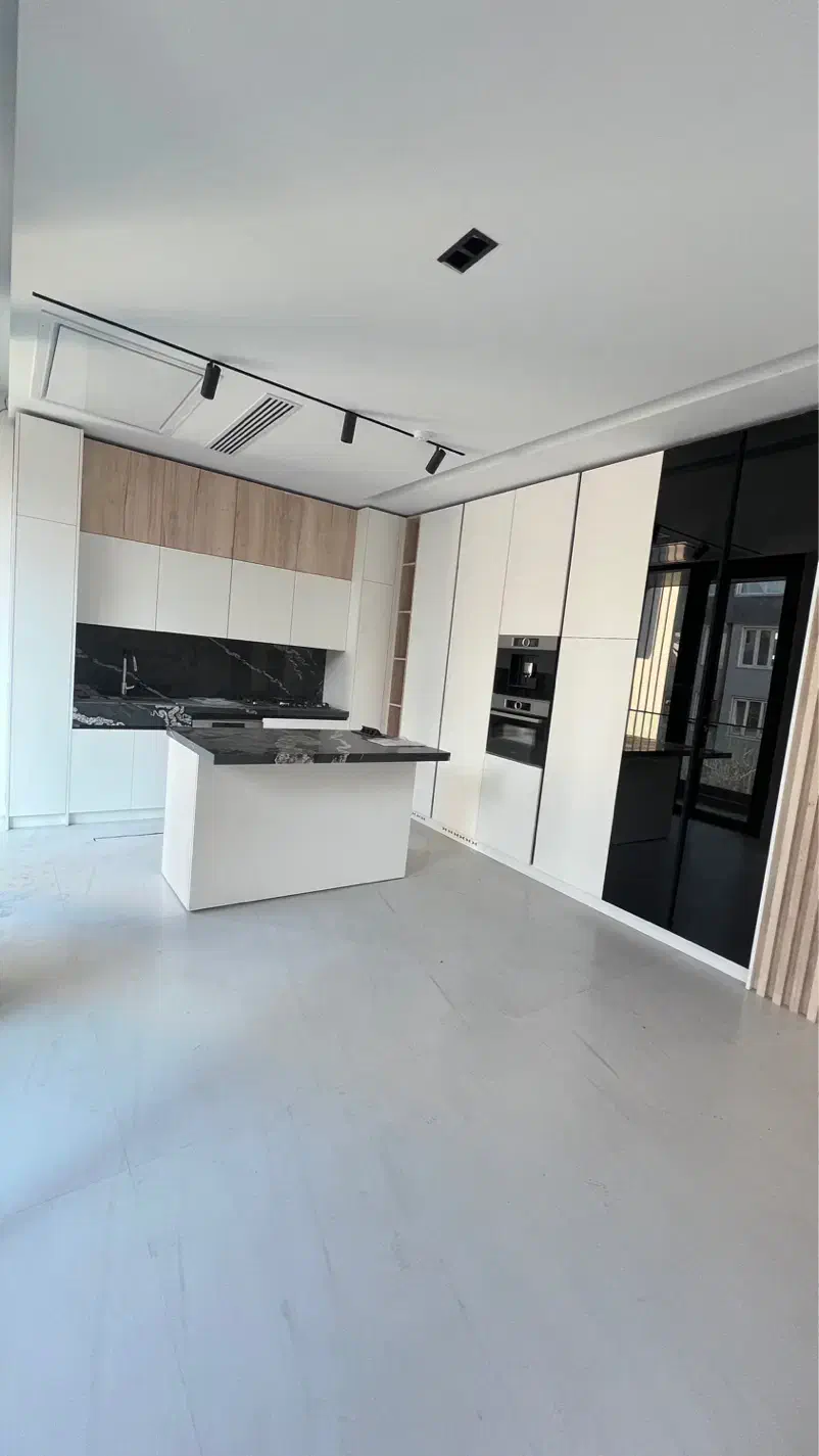 زعفرانیه/آصف/۱۸۰متر/۳خواب مدرن/کلید نخورده