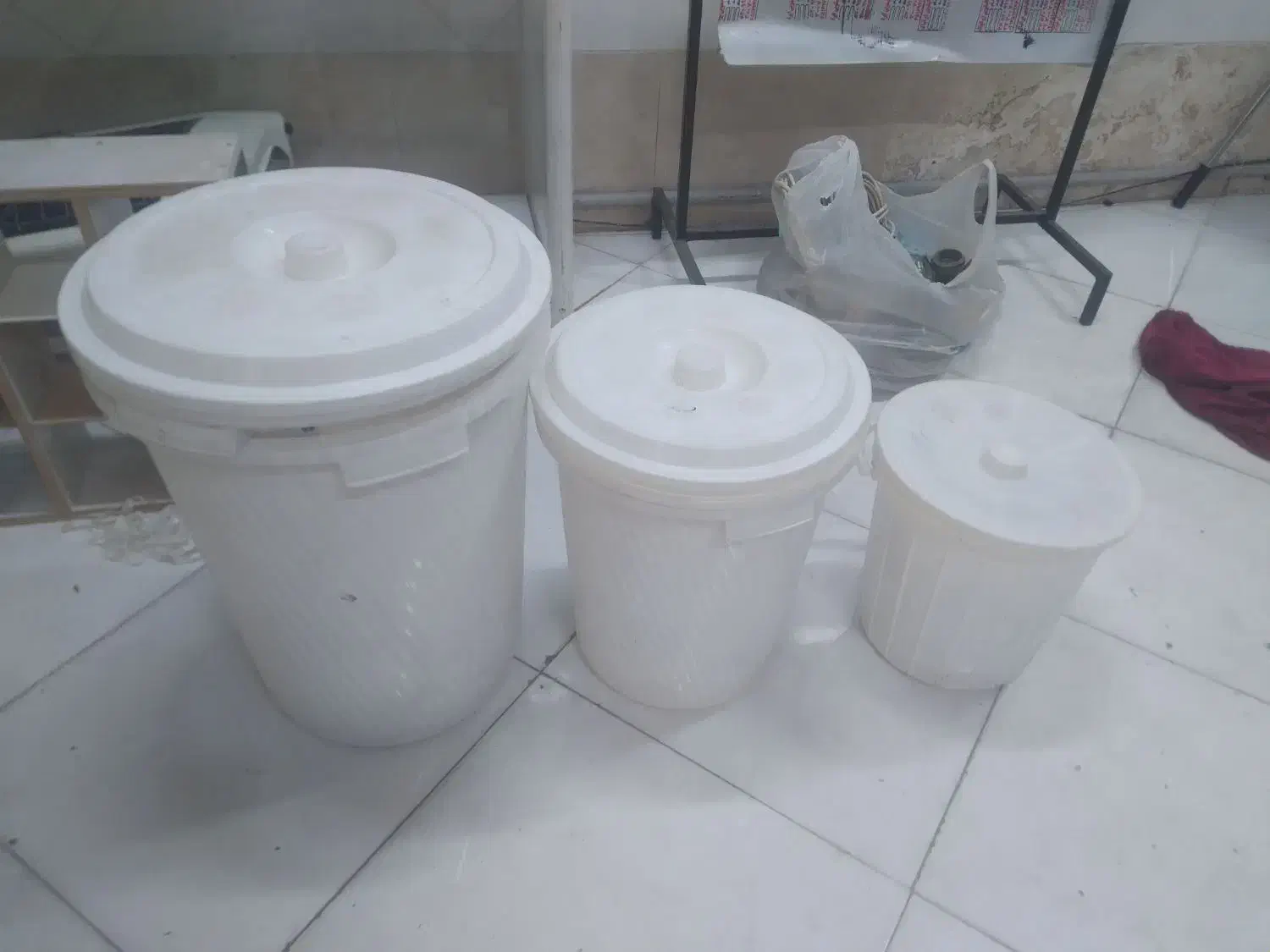 سطل|ظروف نگهدارنده، پلاستیکی، یکبارمصرف|فردیس, ثابتی|دیوار