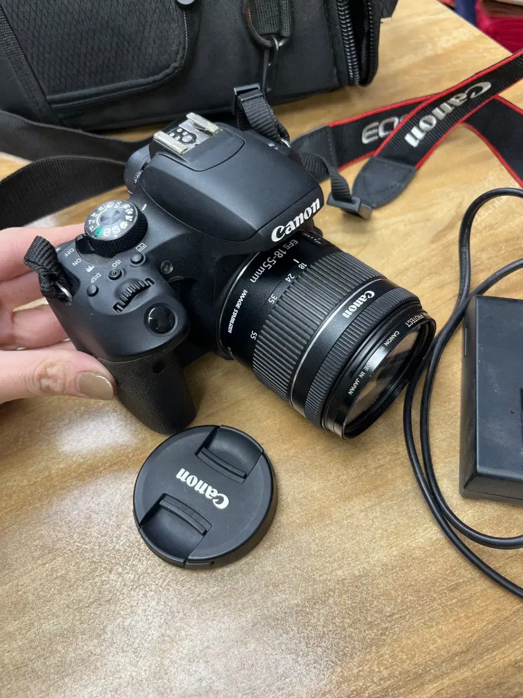 دوربین عکاسی کنون 800D|دوربین عکاسی و فیلم‌برداری|تهران, ونک|دیوار