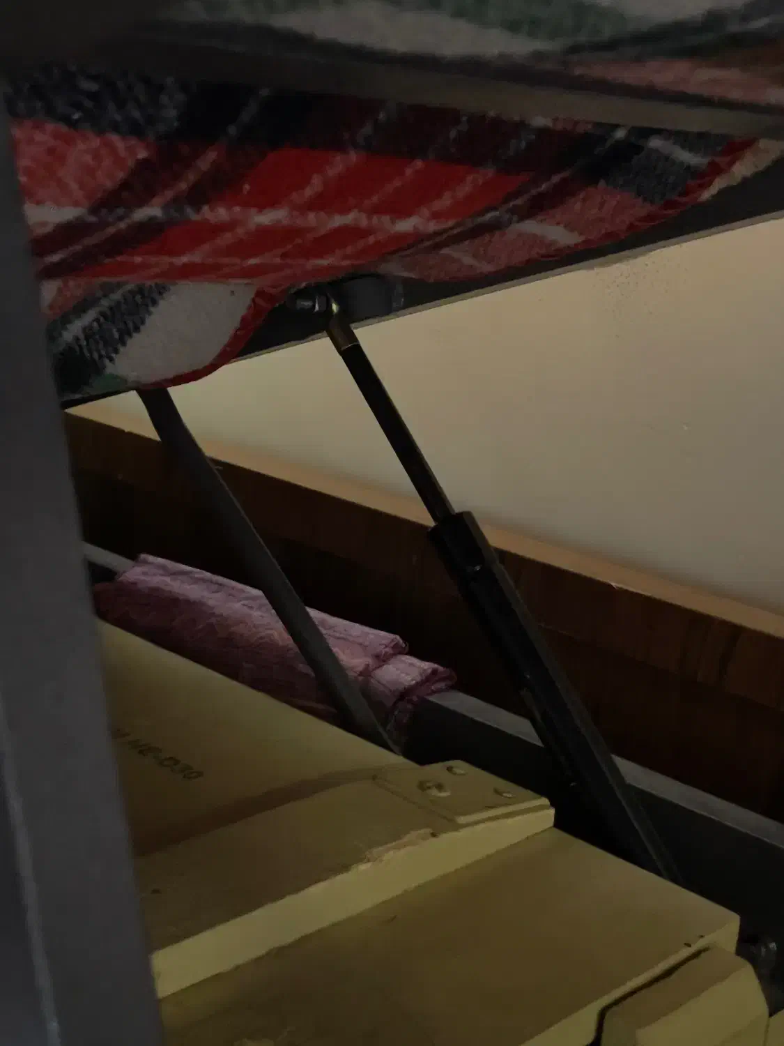 تخت یک نفره|تخت و سرویس خواب|تهران, جوادیه تهرانپارس|دیوار