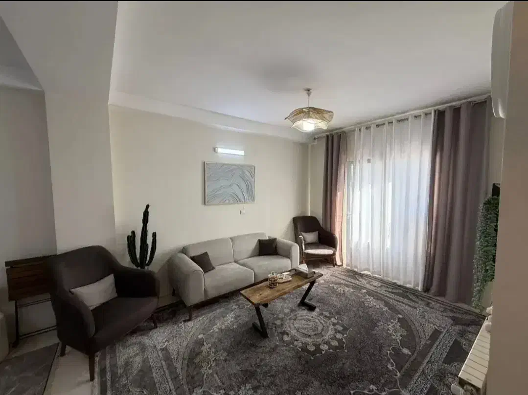 ۶۰متر شیراز شرقی طبقه اول سندار وام داره ۶۵۰ نقدی|فروش آپارتمان|فردیس, فردیس|دیوار