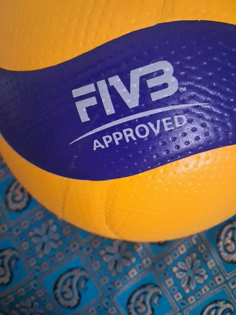 توپ والیبال میکاسا اصل تایلند v200|ورزش‌های توپی|شیراز, گلشن|دیوار