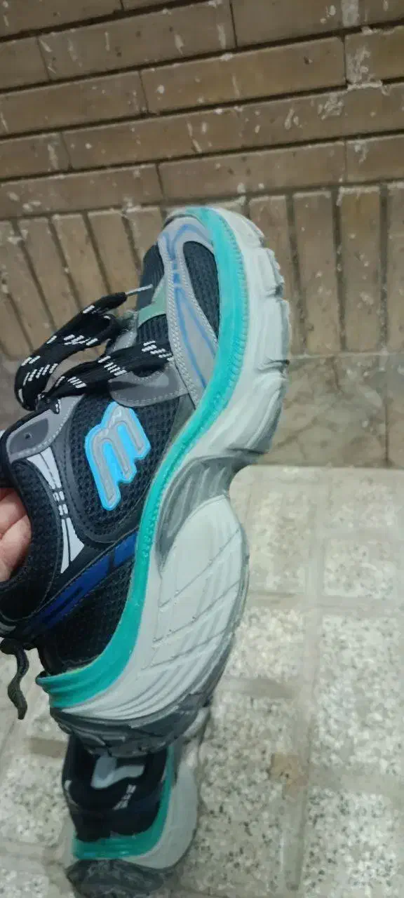 کتونی بلنسیگا|کیف، کفش، کمربند|نیشابور, شهرک اندیشه|دیوار