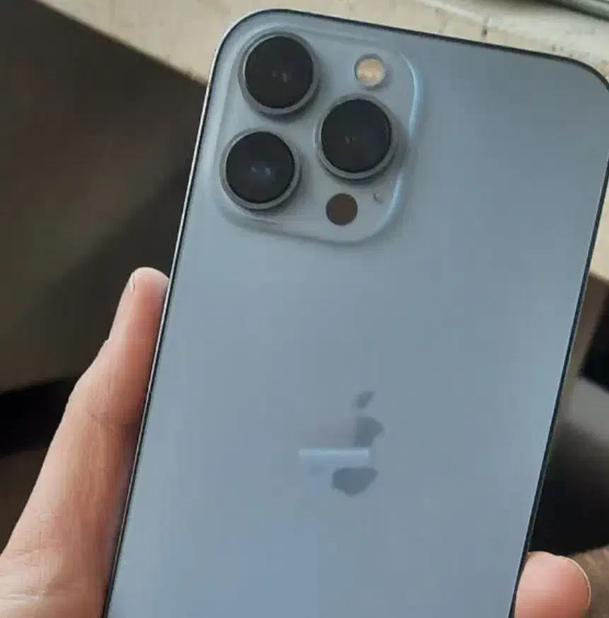 آیفون ۱۳ پرومکس 128 تک سیم کاملاً سالم و تمیز|موبایل|تهران, الهیه|دیوار