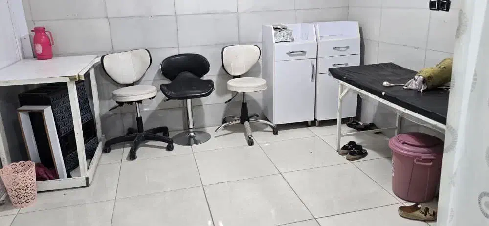 واگذاری سالن زیبایی زنانه|آرایشگاه و سالنهای زیبایی|داراب, |دیوار