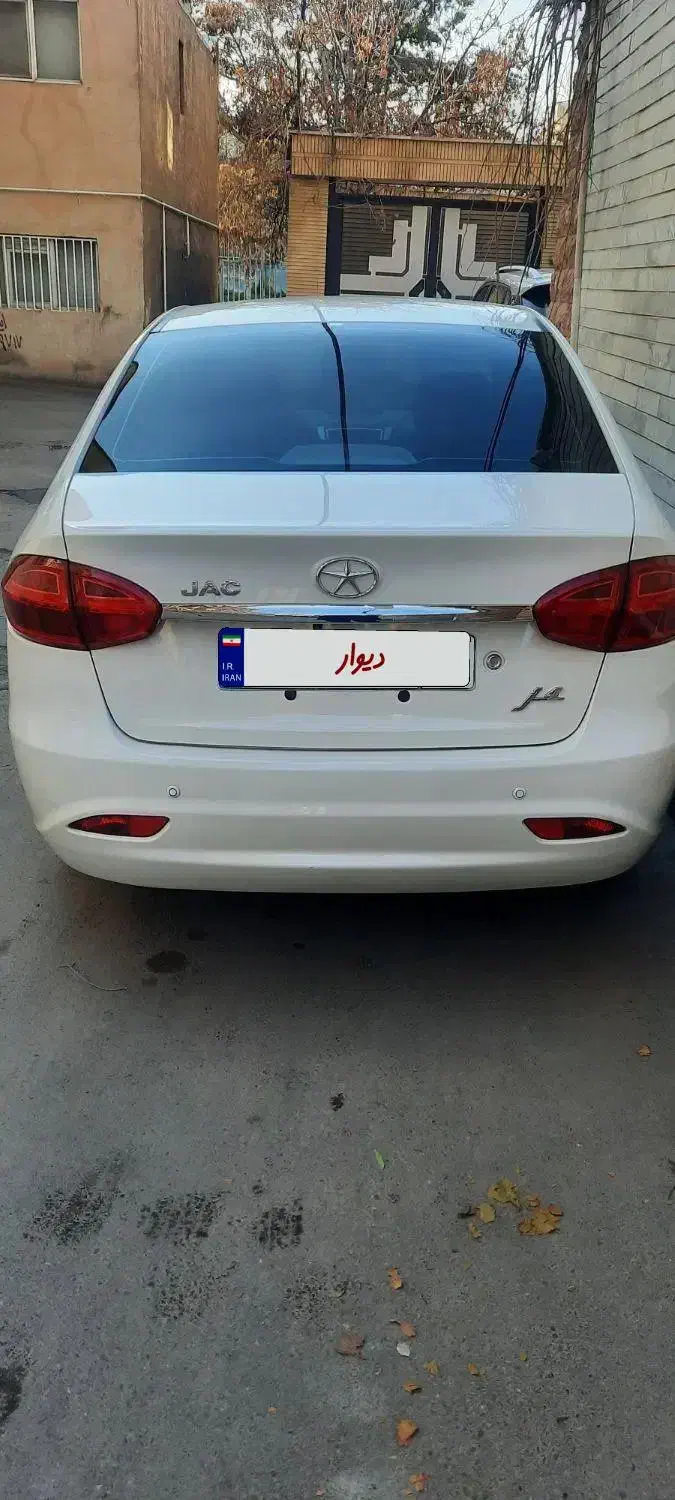 جک j4 مدل ۱۴۰۲ کم کارکرد|خودرو سواری و وانت|تبریز, |دیوار