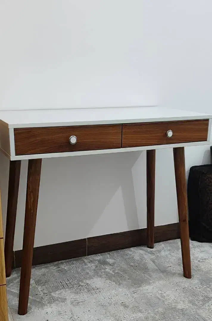 میز|میز تحریر و کامپیوتر|بوشهر, |دیوار