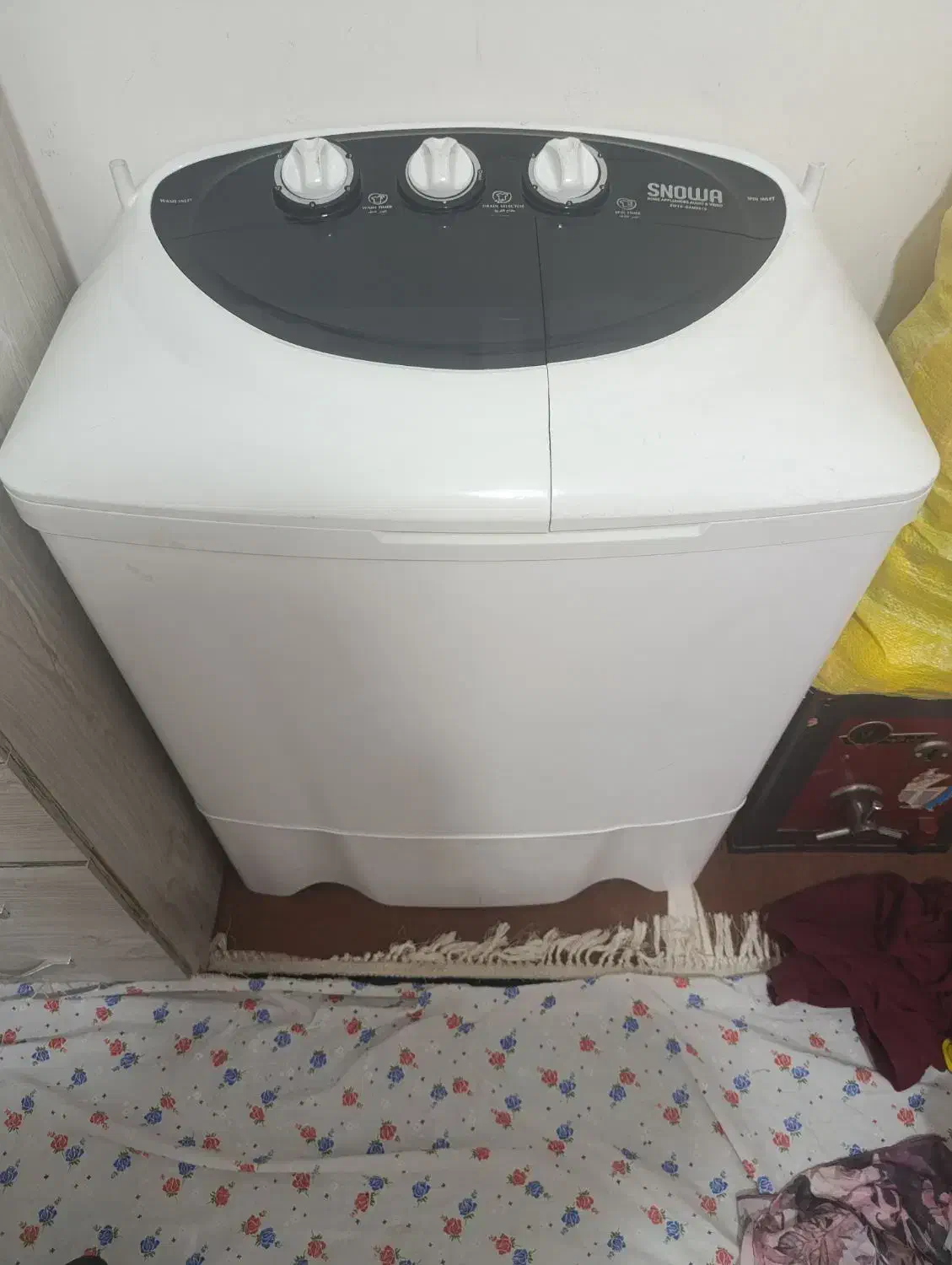 لباس شویی دو قلو|ماشین لباسشویی و خشک‌کن لباس|بومهن, |دیوار