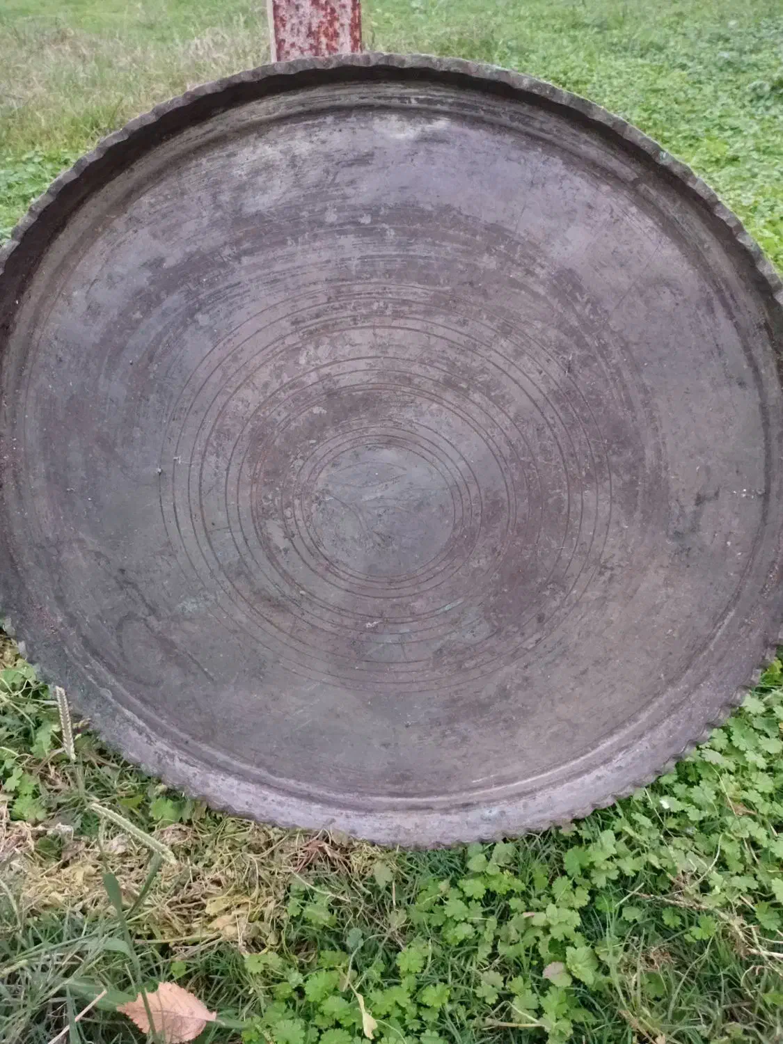 مجمه و چیری مسی قدیمی|کلکسیون اشیاء عتیقه|طاهرگوراب, |دیوار