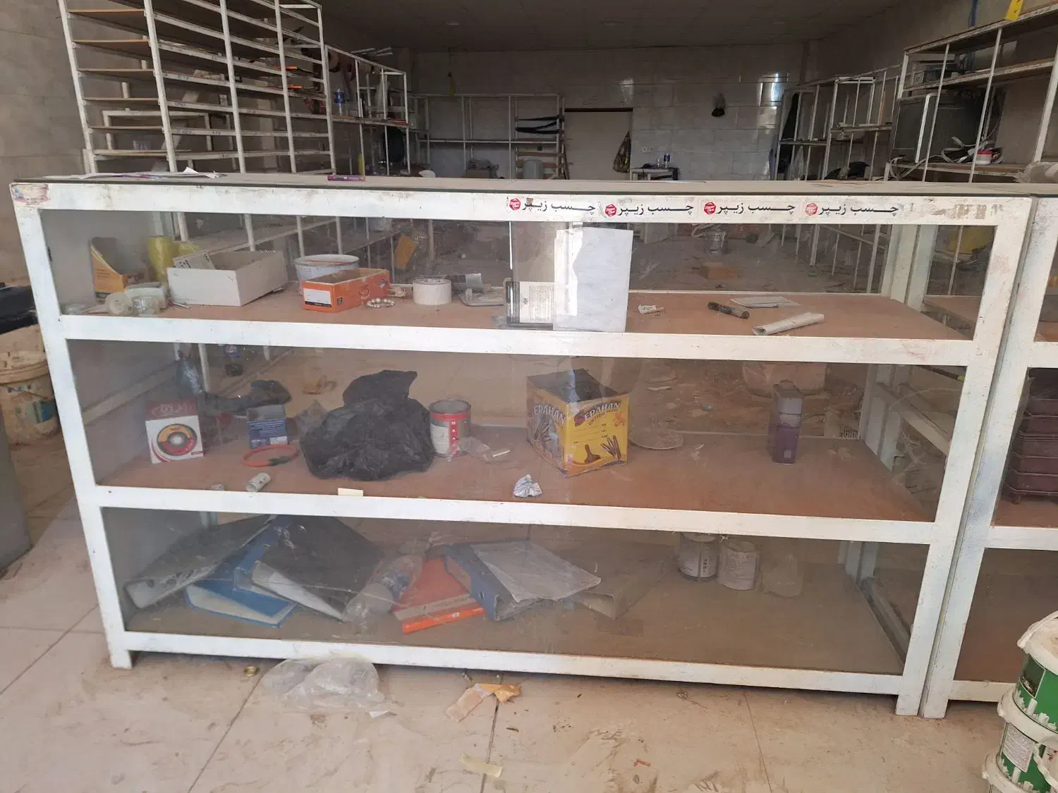 ویترین|فروشگاه و مغازه|شیراز, گچی|دیوار