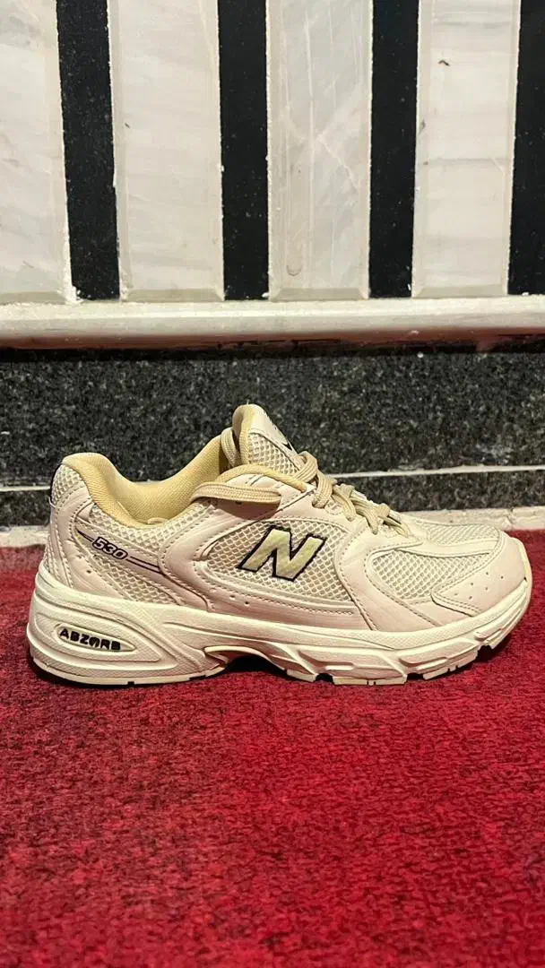 دوعدد کتونی اسپرت دخترانه نو|کیف، کفش، کمربند|اهر, |دیوار