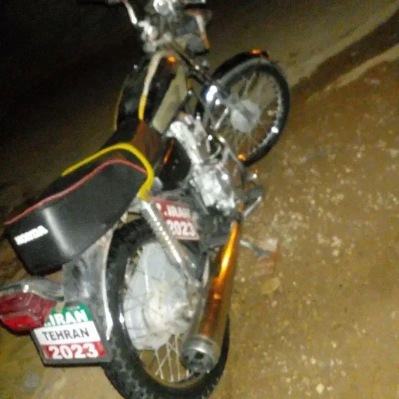 متور ۲۰۰ پرواز|موتورسیکلت|کرمانشاه, |دیوار