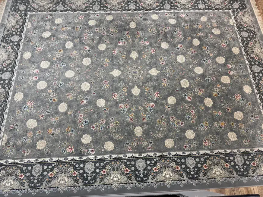 فرش طوسی شیک و خاص مناسب هر دکوراسیونی قیمت مناسب|فرش|رشت, معلم|دیوار