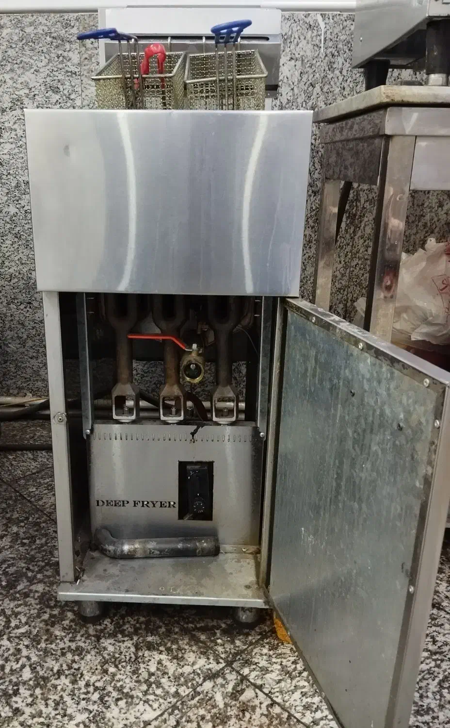 سرخکن طرح دین دو لنگه اتوماتیک برند DEEP FRYER|کافی‌شاپ و رستوران|تهران, چیتگر شمالی|دیوار