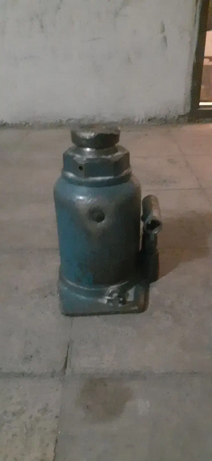 جک روغنی ۳۰ تن|ابزارآلات|تهران, والفجر (افسریه)|دیوار