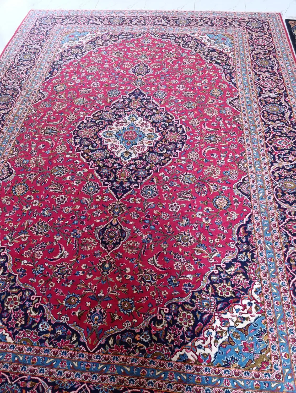 فرش دست بافت|فرش|اسلام‌‌آباد غرب, |دیوار