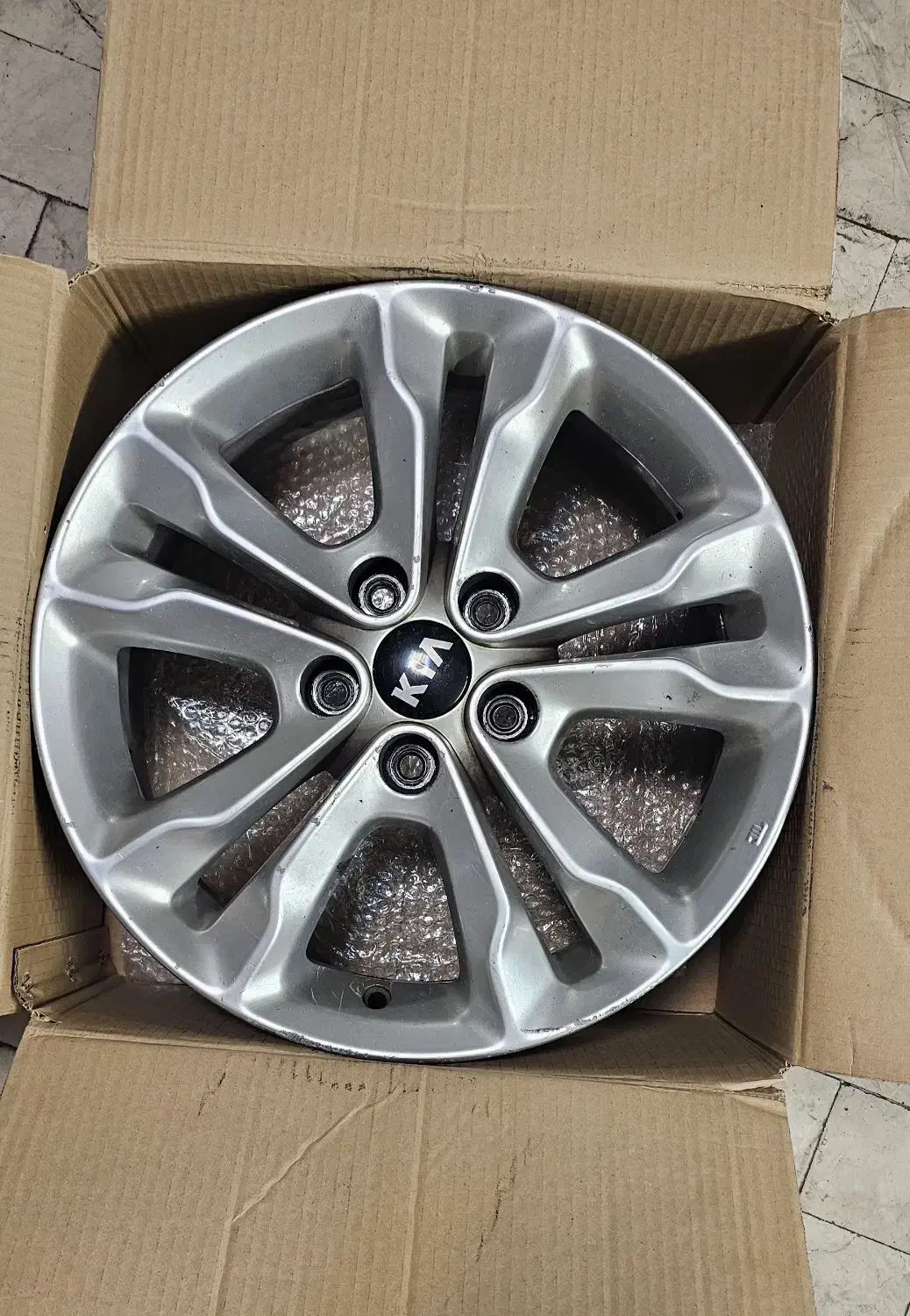 رینگ سایز ۱۷ کیا و هیوندای|قطعات یدکی و لوازم جانبی|تهران, شهرک پرواز|دیوار