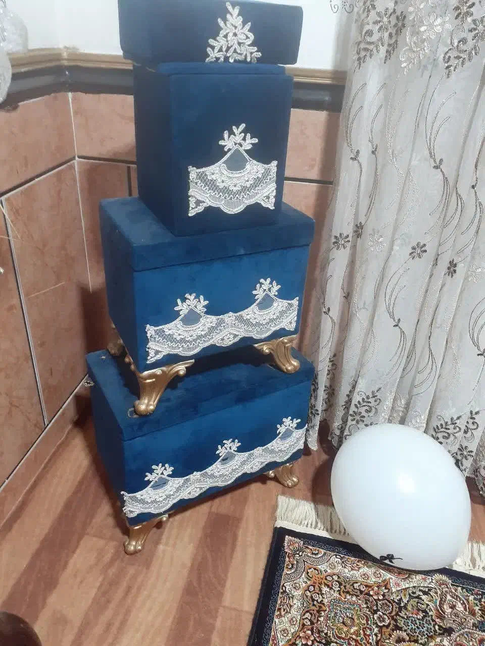 صندوقچه|کلکسیون اشیاء عتیقه|کردکوی, |دیوار