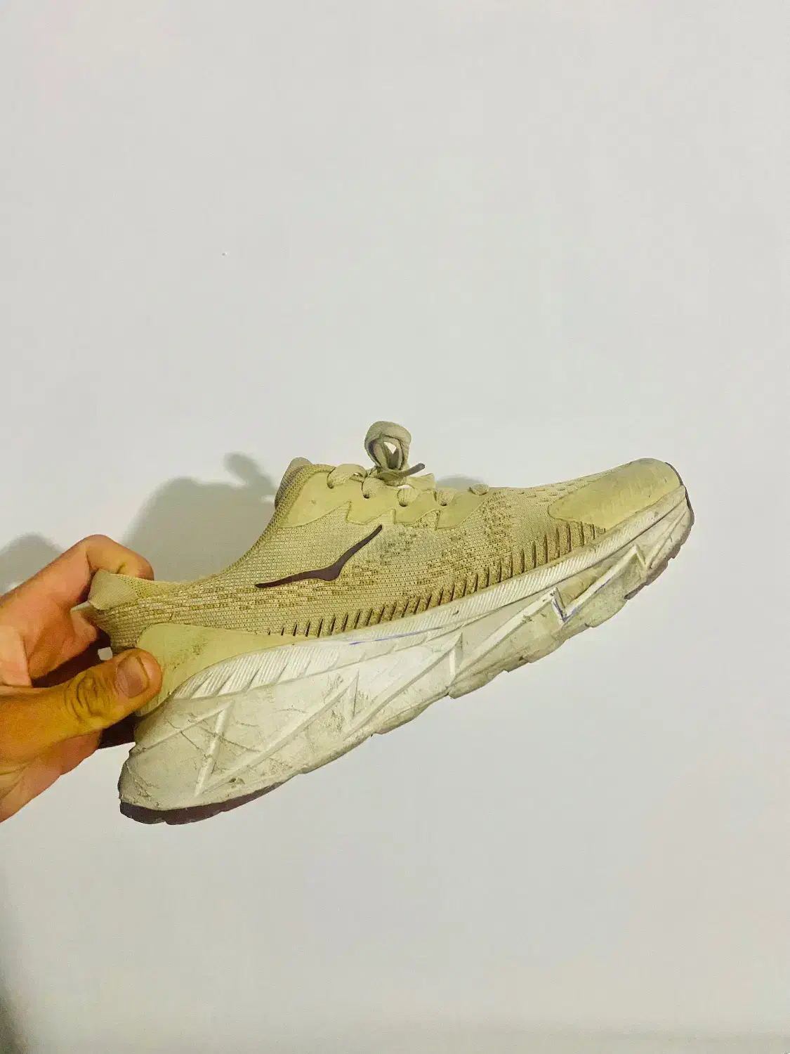 کفش هوکا|کیف، کفش، کمربند|جوانرود, |دیوار