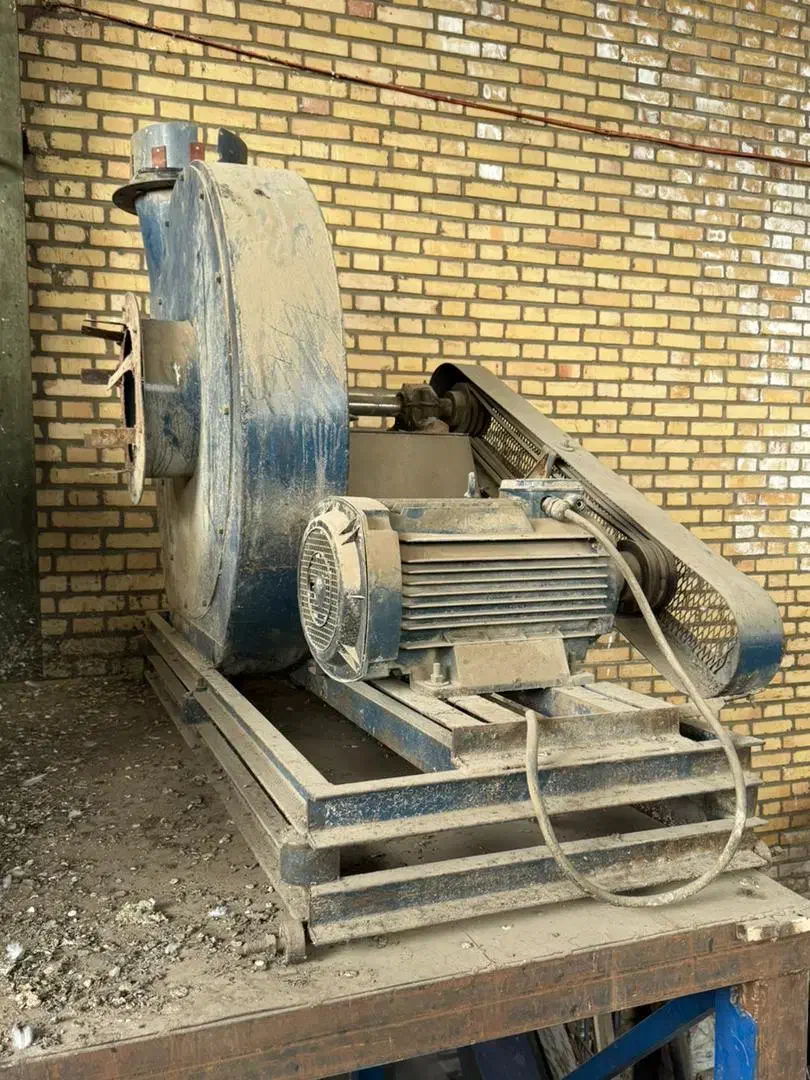 مکنده  سانتریفیوژ موتورژن۲۰ اسب سه تسمه|ماشین‌آلات صنعتی|قرچک, شهرک صنعتی کارا|دیوار